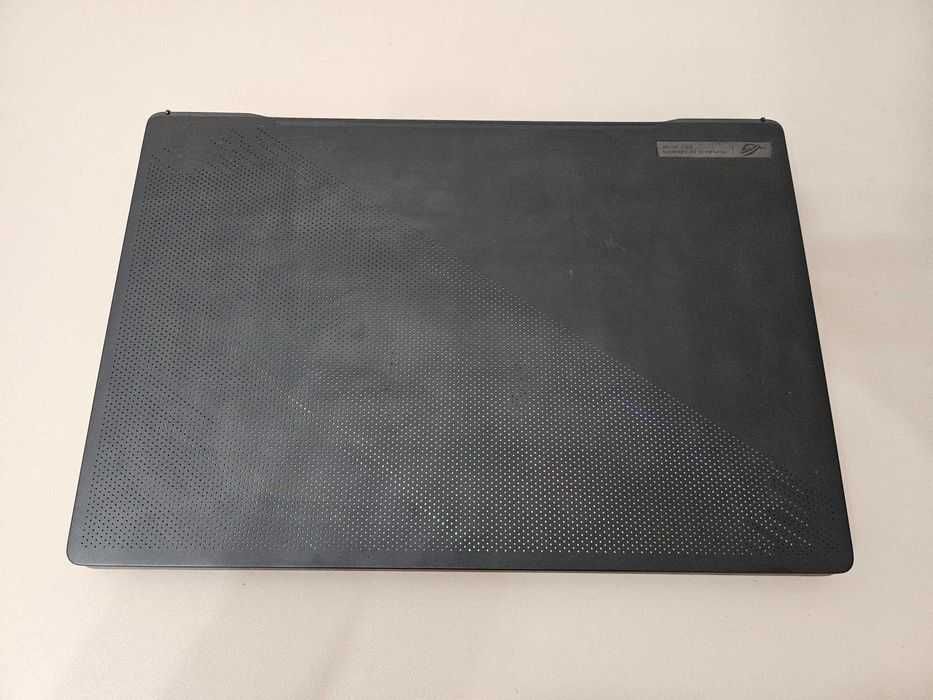 Игровой ноутбук Asus ROG Zephyrus M16
