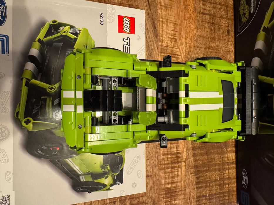 LEGO Technic - Ford Mustang Shelby GT500, 42138, verde