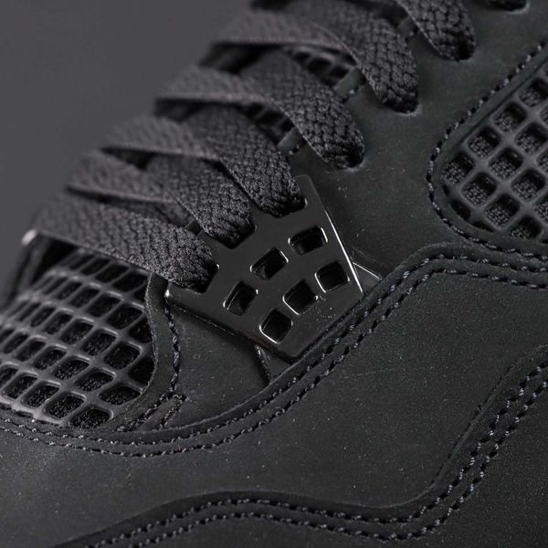 Обувки Air Jordan 4 Retro Black Cat 2026