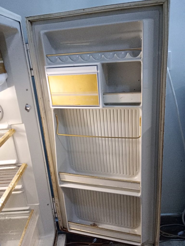 Хладилник с горна камера BREDA,  австрийски, уникално тих !