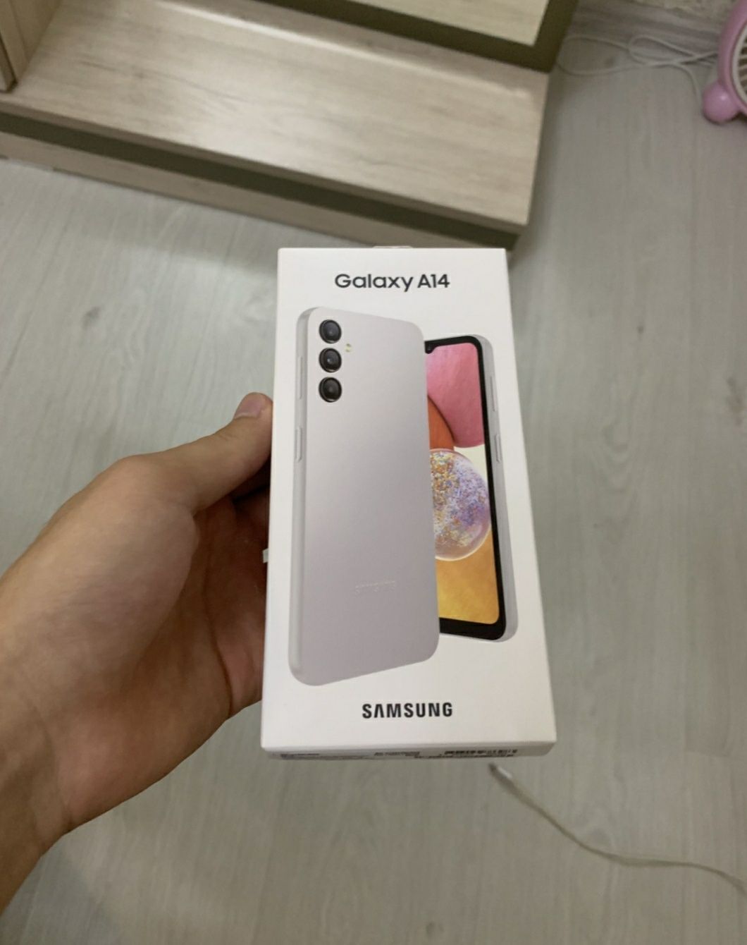 SamsungA14 sotiladi