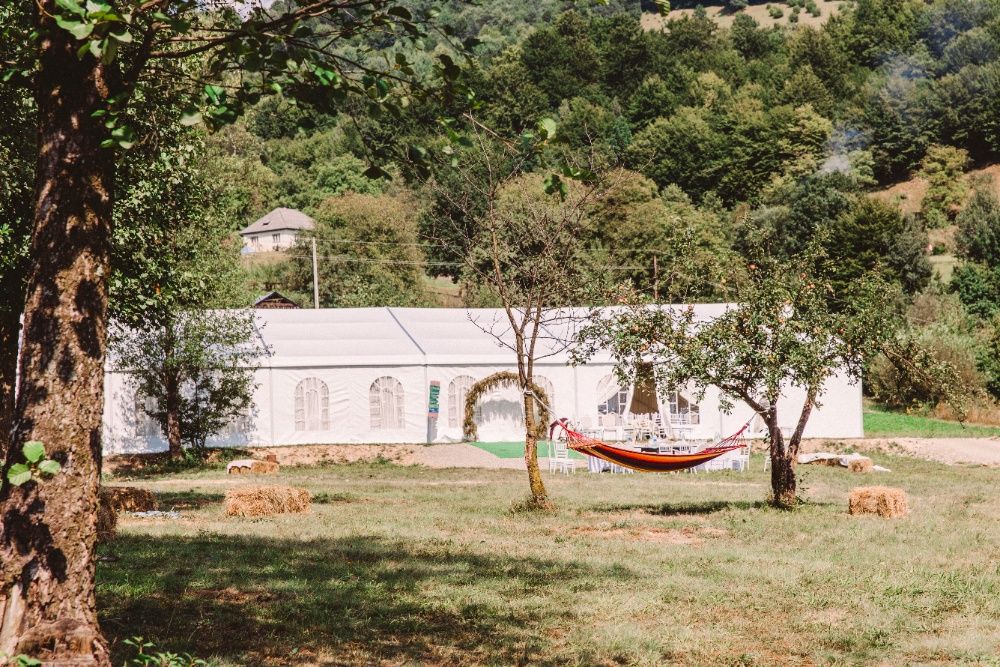 Corturi mese scaune pagode de inchiriat evenimente aer liber