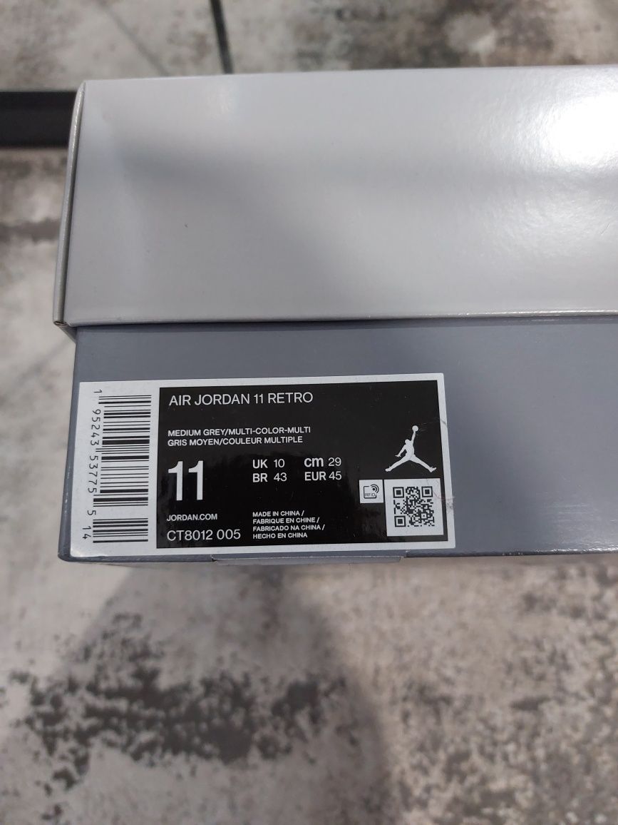 Air Jordan 11 Cool Grey