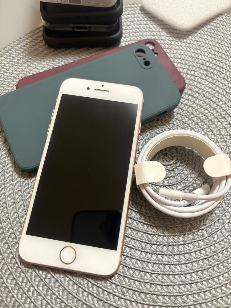 iPhone 8 Rose gold 64 gb
