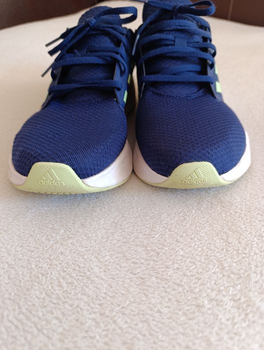 Маратонки Adidas