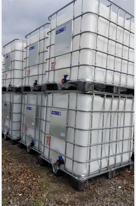 Бидони 1000 литра 1 тон съдове за вода гориво вино цистерна