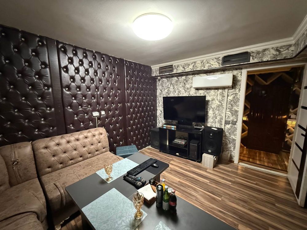 Ц1 Коммерческое помещение, 220м2. Первая линия. С Арендатором за 3 000