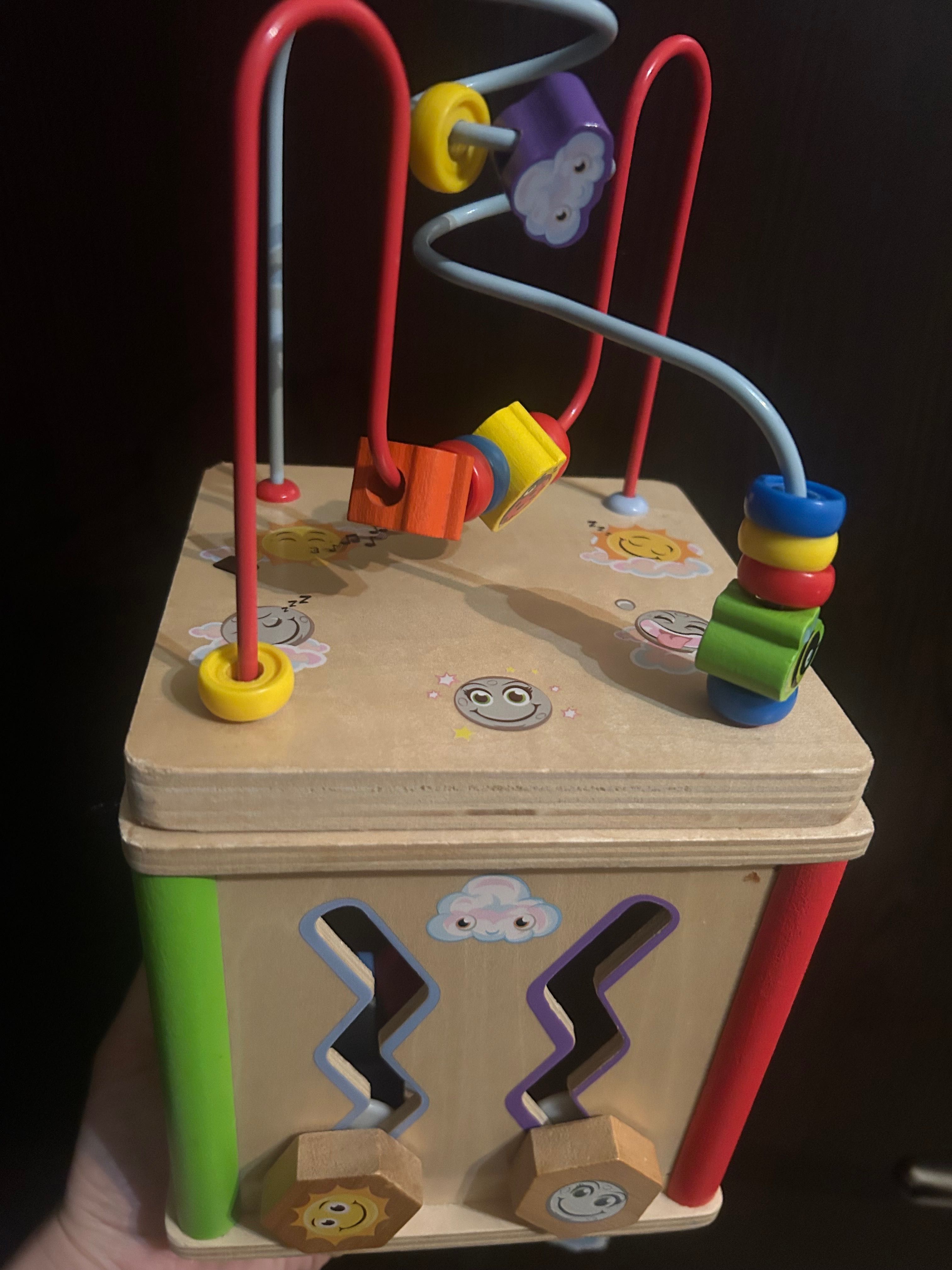 Бебешки играчки на Fisher Price и други