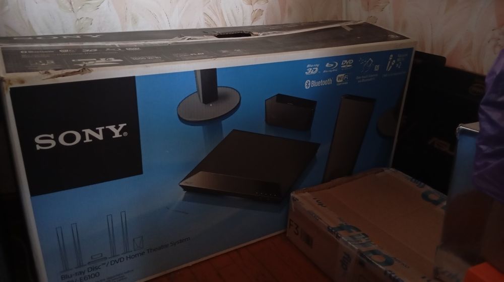 Домашний кинотеатр SONY BDV-E6100
