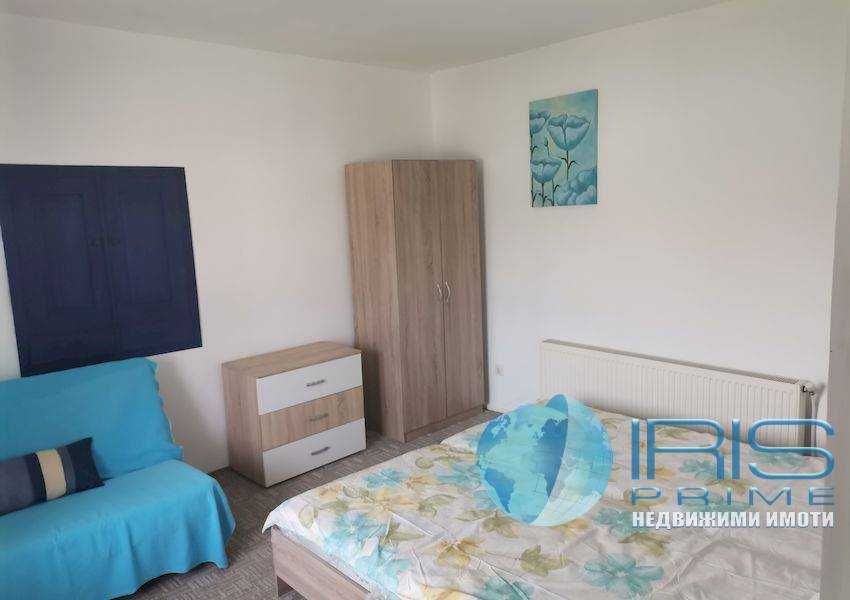 Продава се Къща в с. Риш, Област Шумен - 100 кв.м за 480 €/кв.м - Снимка #8