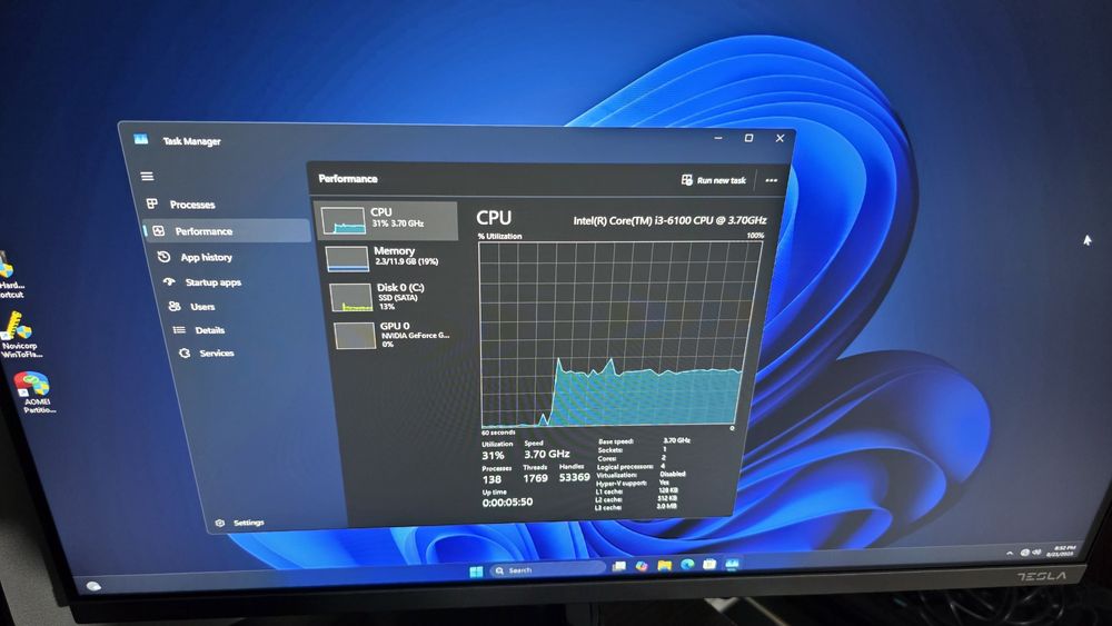 Unitate pc office gaming cu windows 11