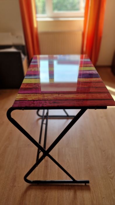 Birou/masa din sticlă cu model curcubeu