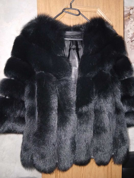 Haina blana nou nouta