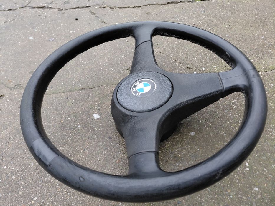 Volan bmw e30 ursulet