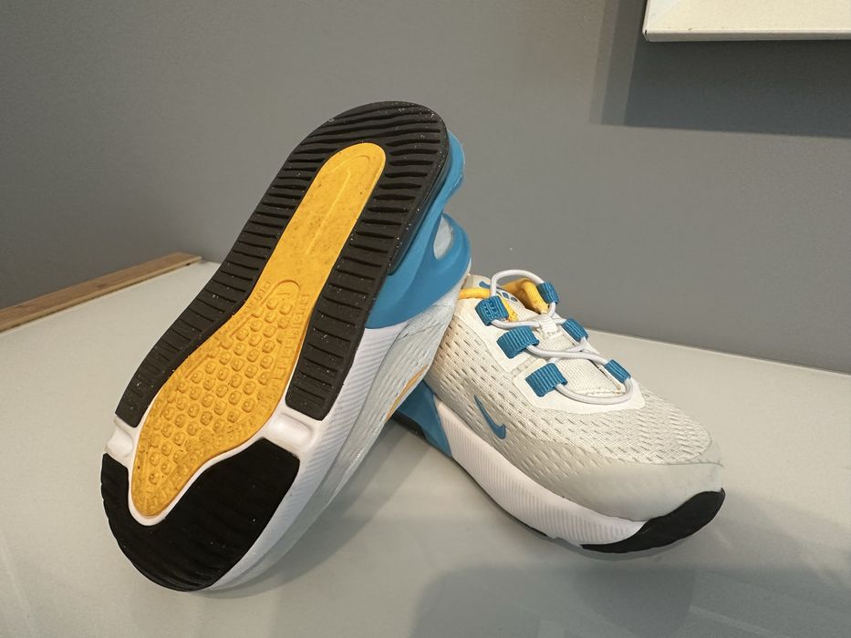 Бебешки обувки nike 21,22 номер