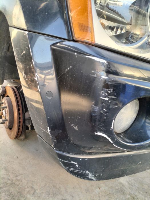 Предна броня с парктроници Jeep Grand Cherokee /Джип Гранд Чероки 2008