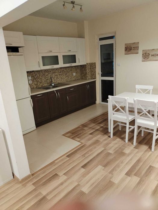 Дава се под наем Двустаен апартамент в Пловдив, Христо Смирненски - 68 кв.м за 350 € - Снимка #1