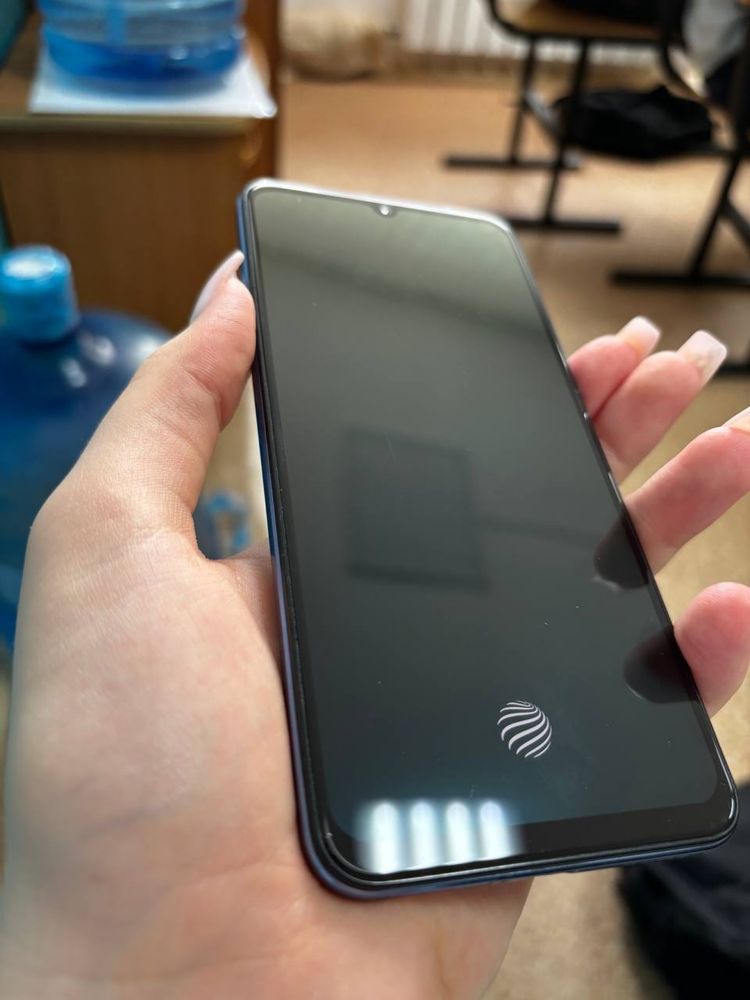 Продаю Vivo v23e