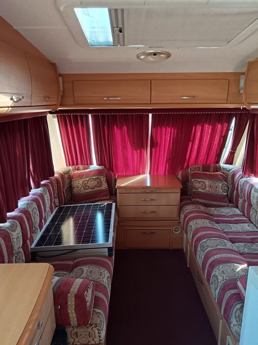 Vind rulota marca Jura, înmatriculată,an 2003.