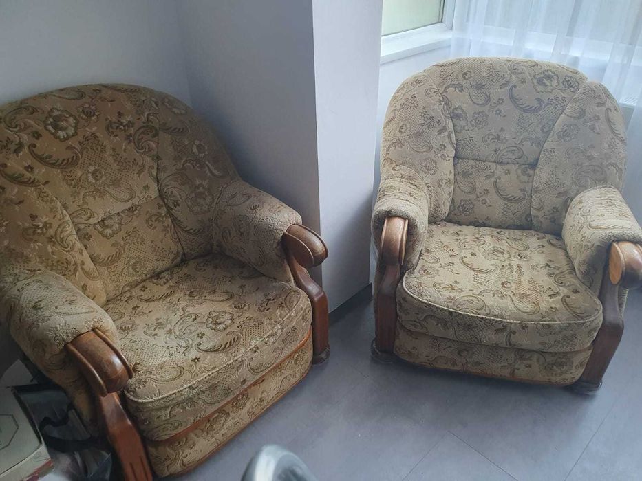 Vand 2 Fotolii 500 lei bucata