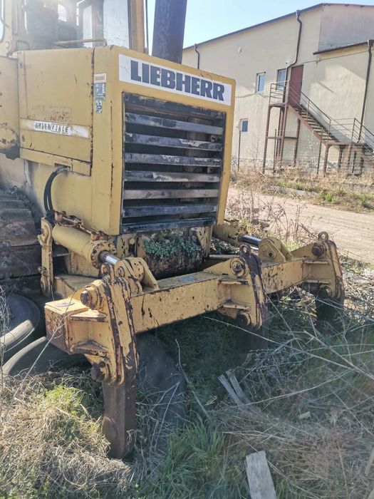 Булдозер Липхер има нужда от ремонт