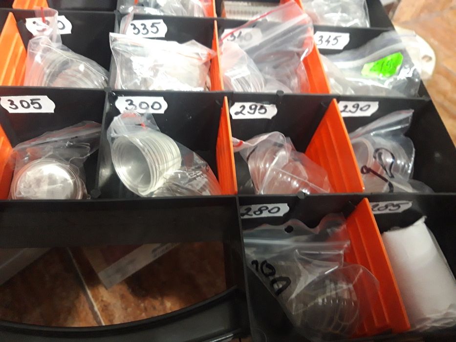 Geamuri din plexiglas noi pentru ceasuri, diverse marimi