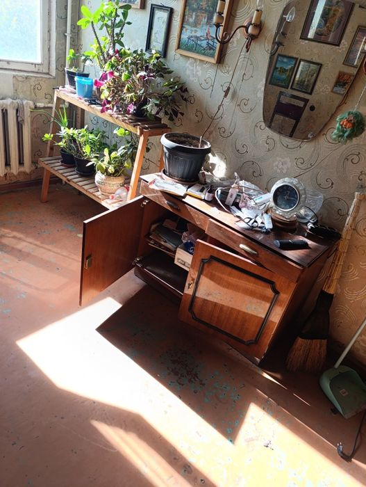 Старая мебель все вместе