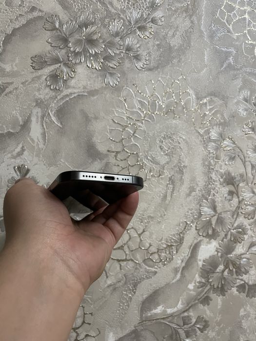 Iphone 16 pro 128 gb 98%