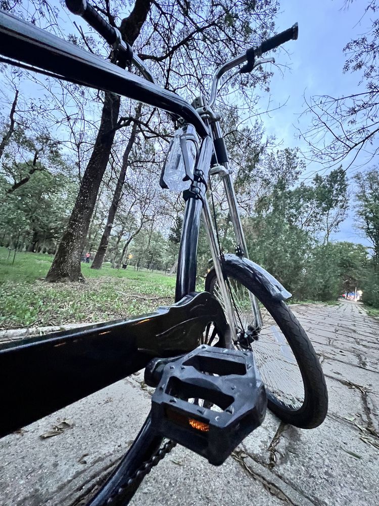 Vând bicicletă tip Chopper