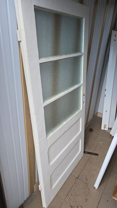 | Usi Lemn | Cabină dus | Dulap | PVC |