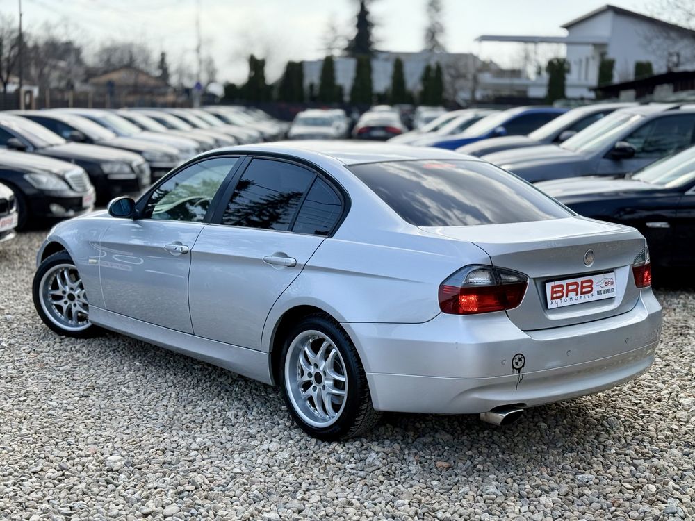 • Bmw 320i 2006 E90 / Rar Efectuat / Parc auto • RATE •