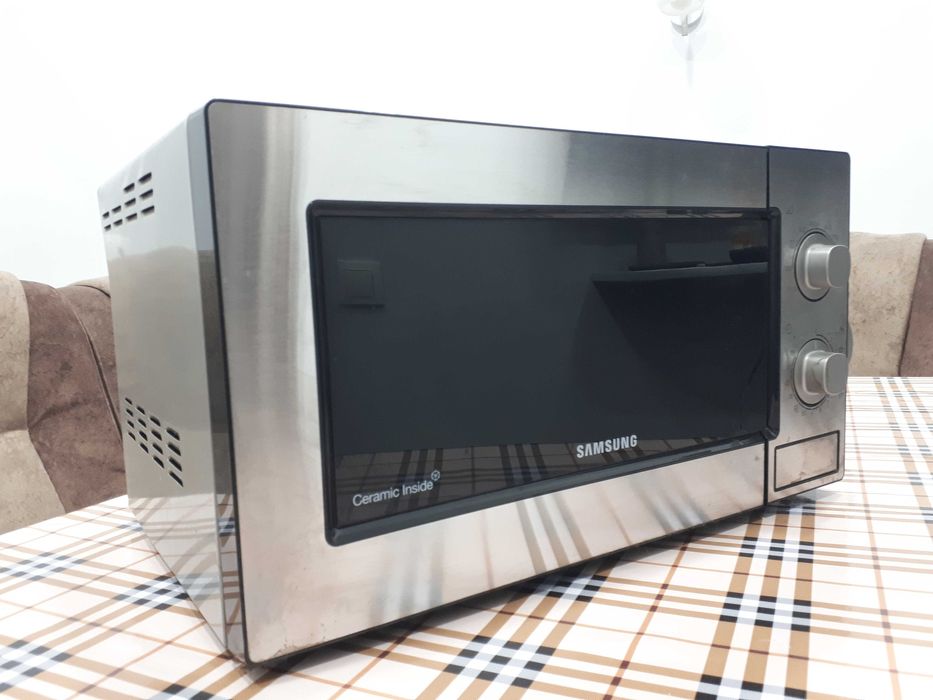 Микроволновая печь.