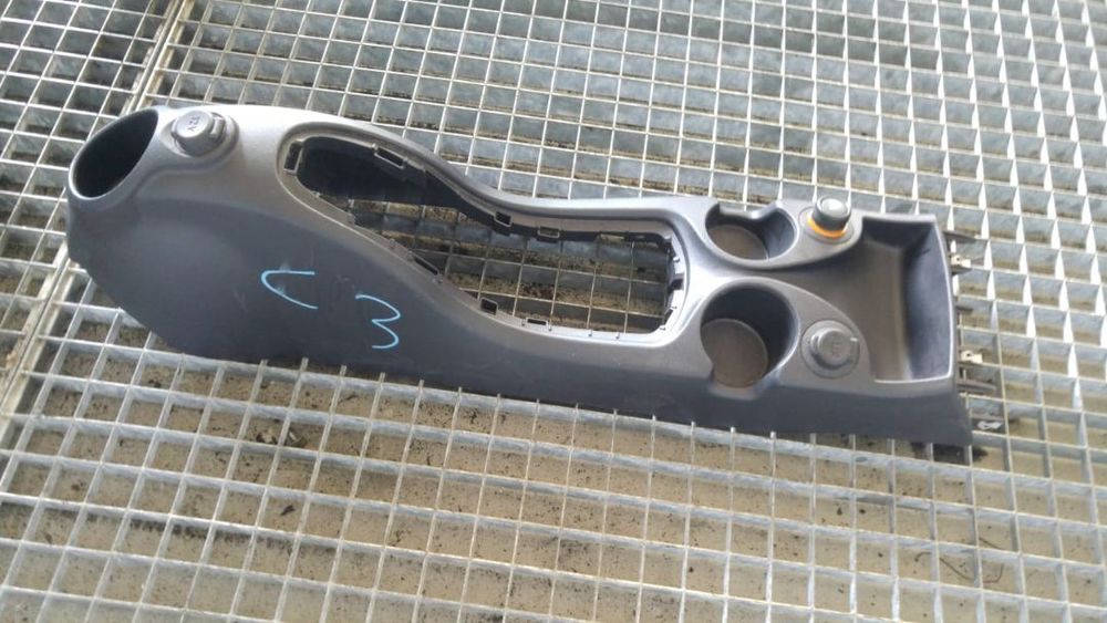 consola centrala citroen c3 picasso sh dupa 2009 9682879177