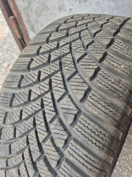 Гуми Bridgestone Blizzak LM005 225/45/17