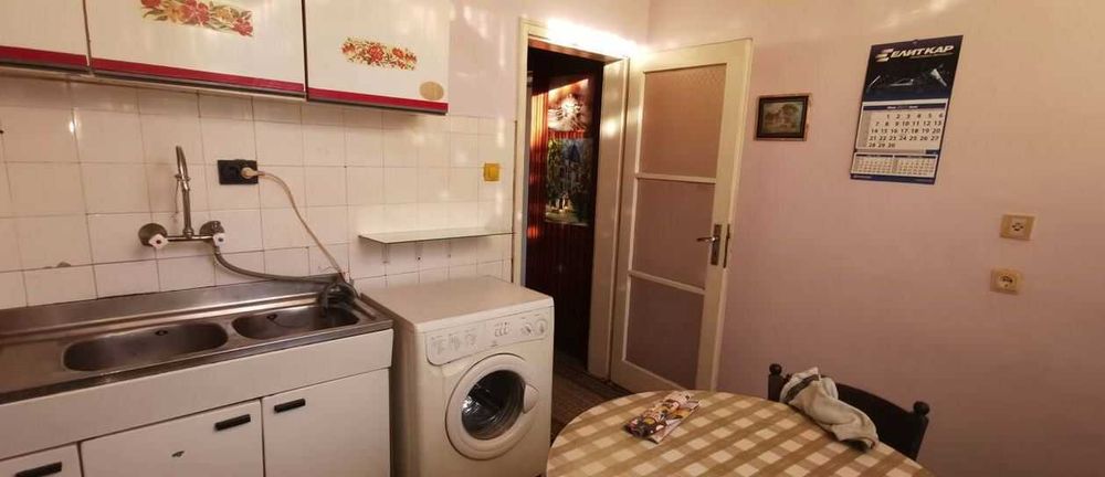 Дава се под наем Двустаен апартамент в Бургас, Лазур - 45 кв.м за 145 € - Снимка #6