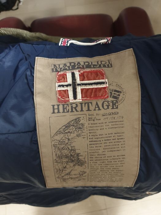 Vand haina NAPAPIJRI marimea M