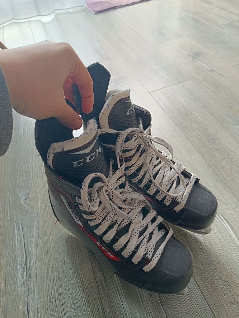 Patine hochei CCM Jetspeed băieți mărime 37