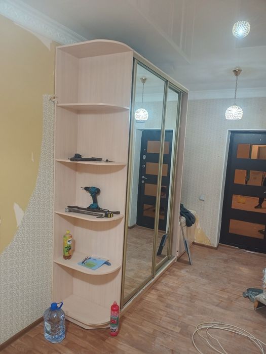 Отдам даром шкаф Самовывоз!!!