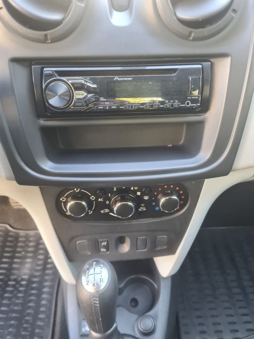 Dacia Logan 1.2 MPI + GPL / 2013 / Pilot Automat / AC / KM 126000 / E5