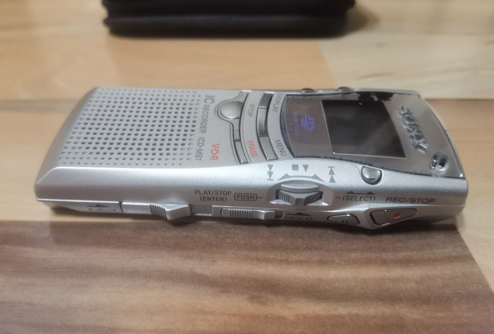 Reportofon profesional Sony ICD-MS1 voice recorder made in Japan