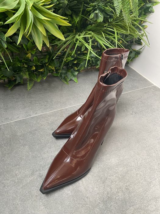 Обувки - Боти НОВИ