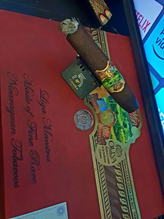 Кутия пури Oliva Master Blends