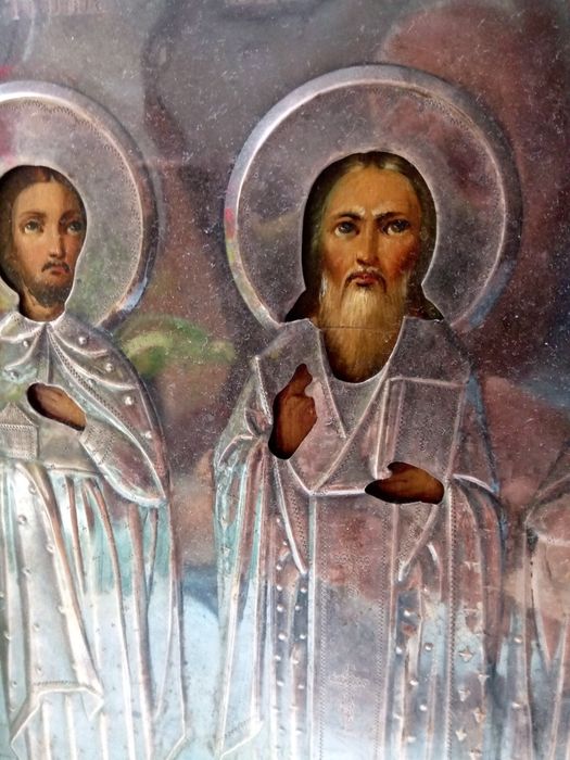 Vând icoană rusească cu oclada de argint