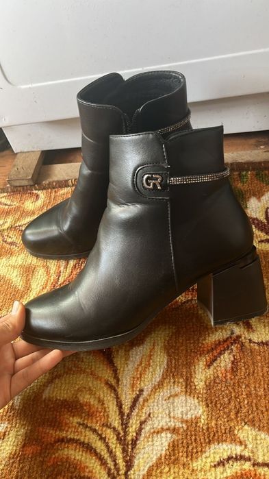 Продам сапоги осень-весна