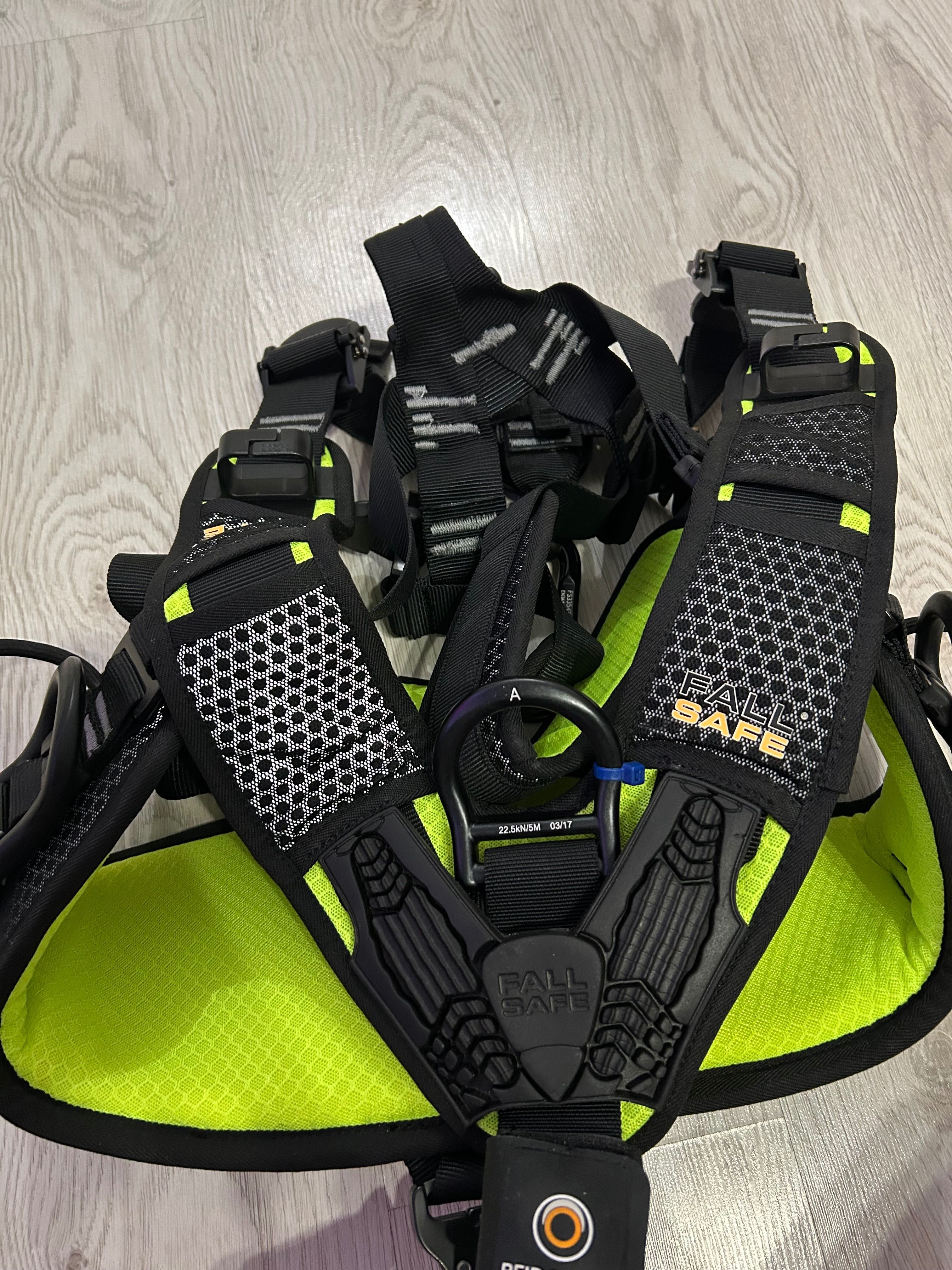 Safety Harness(Сбруя) Safe Fall