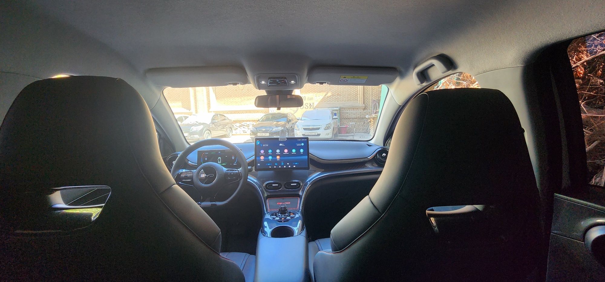 Byd e2 qangi oq 2024yil 9600 yurgani