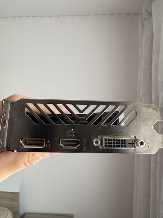 placa video gtx 1050 ti 4gb oc gigabyte