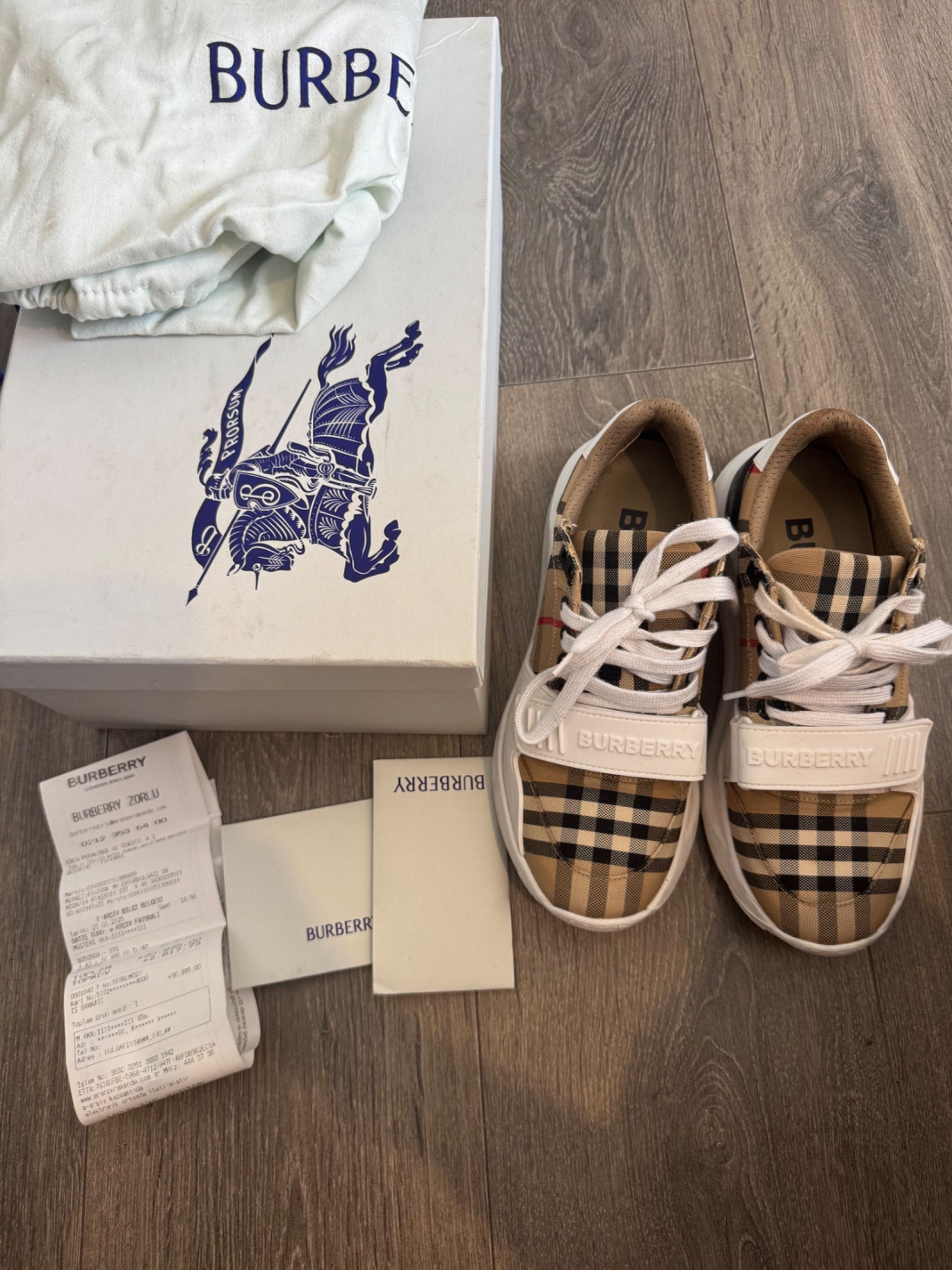 Маратонки Burberry оригинални