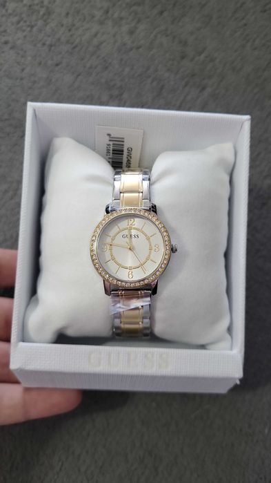 Ceas Guess dama nou cu garantie