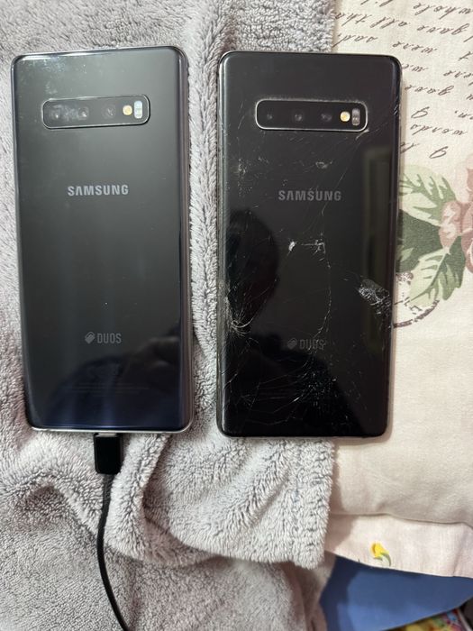 Самсунг s10 плюс 2 броя